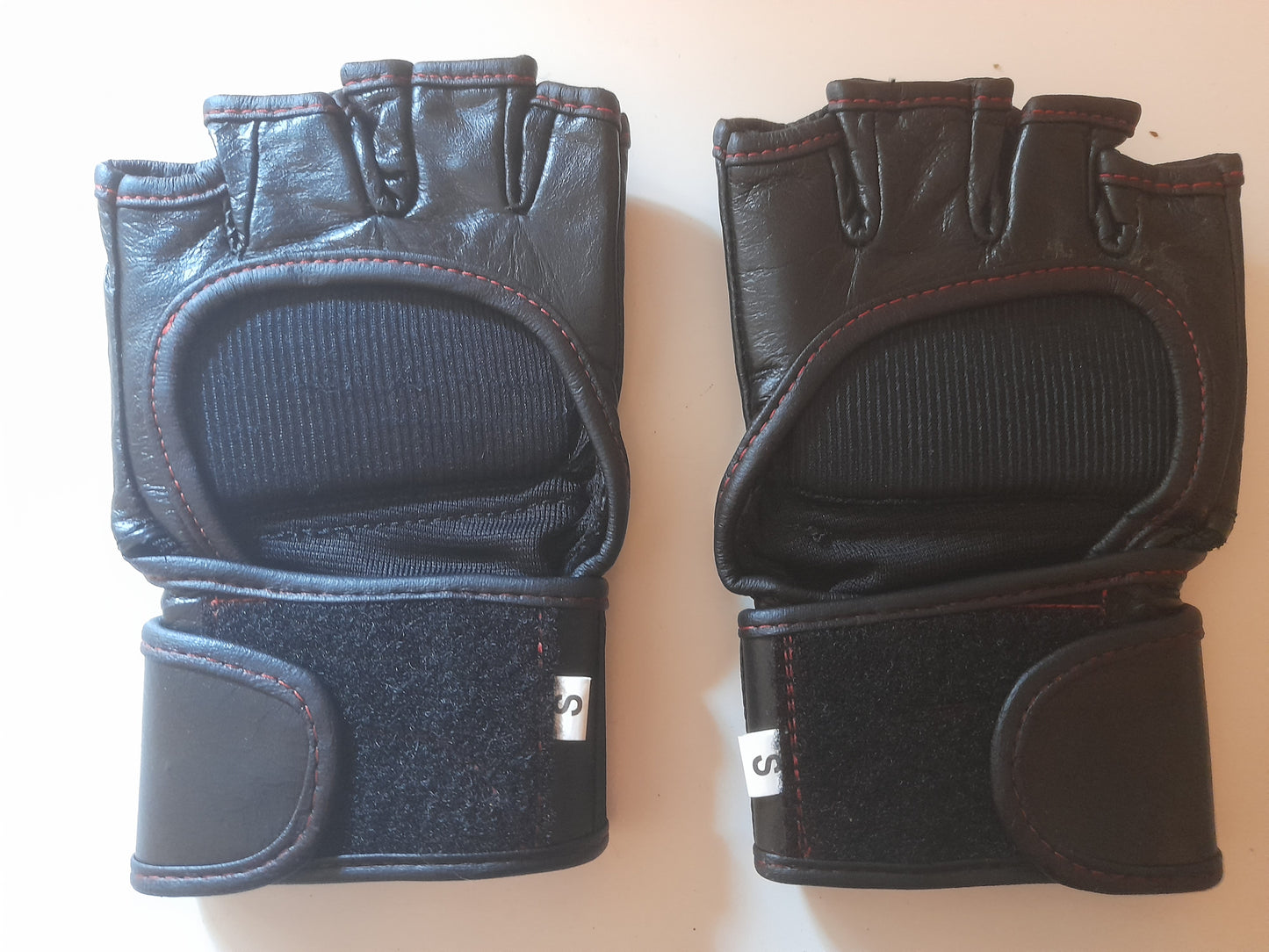 Bellator Official MMA Gloves - V1 - Black - Size S - (New)