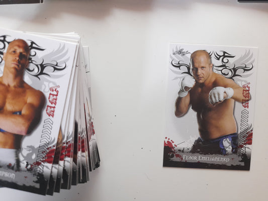2010 Leaf MMA Official Trading Card Set - 100x Card Base Set
