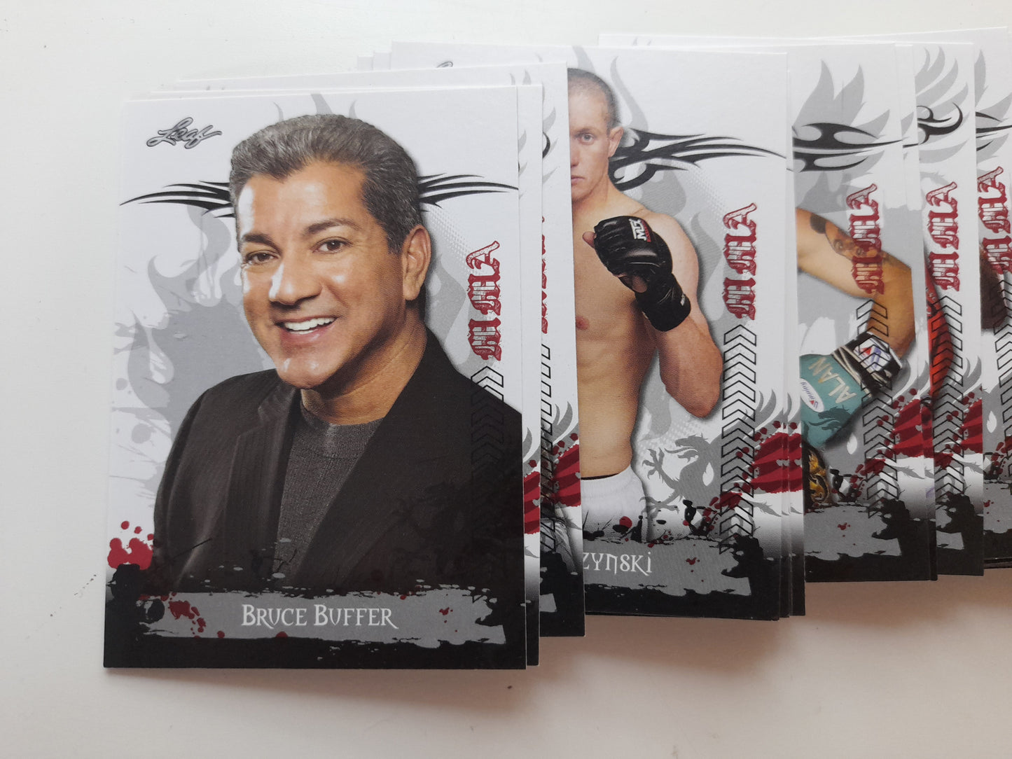 2010 Leaf MMA Official Trading Card Set - 100x Card Base Set