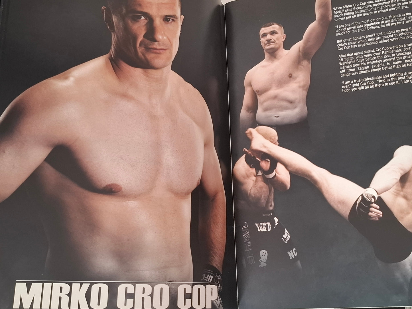 UFC 75: Champion Vs Champion - Rampage Jackson Vs Dan Henderson - Official Event Program (2007)