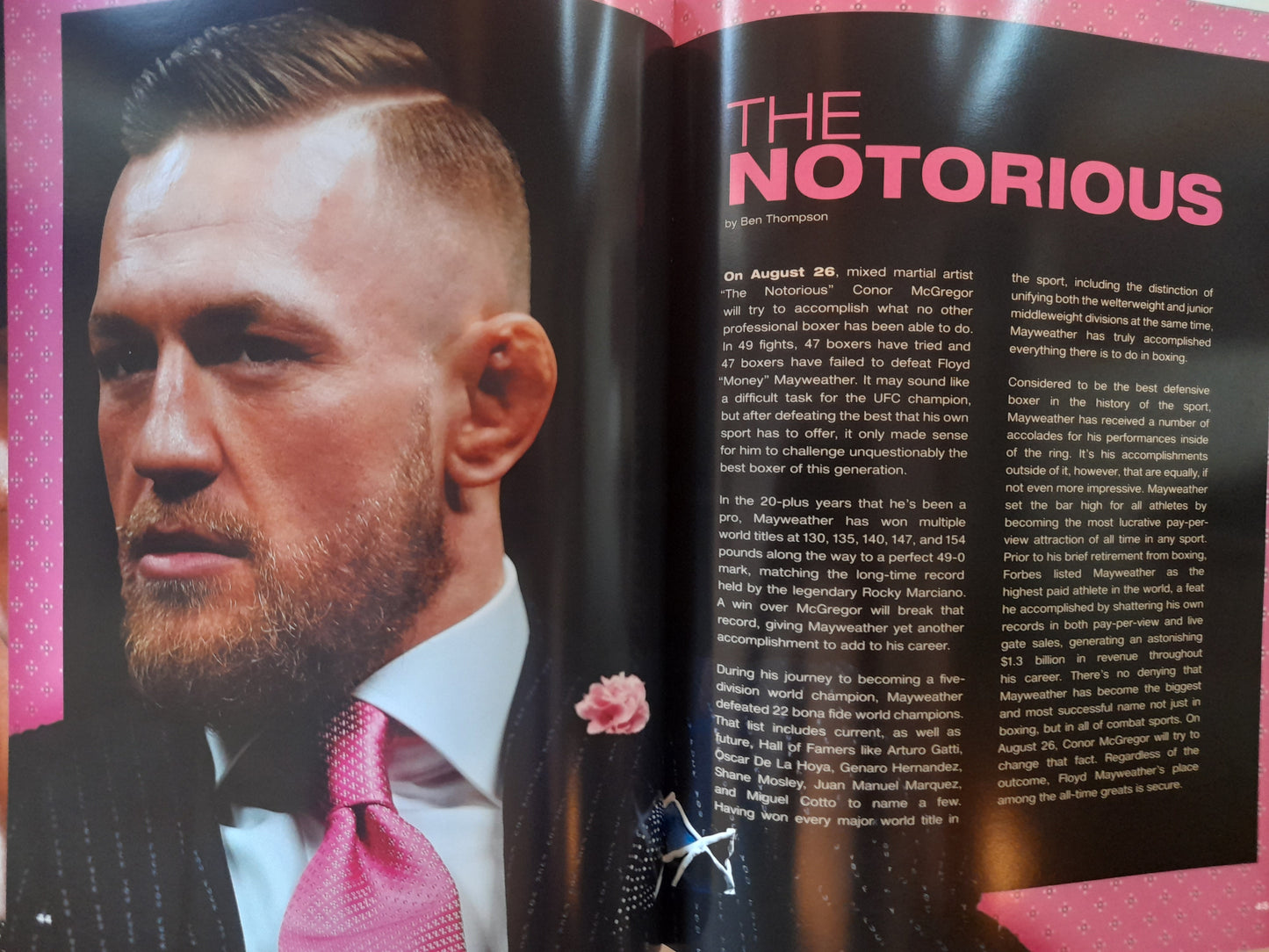 Floyd Mayweather Vs Conor McGregor - Official Boxing Event Program (2017)