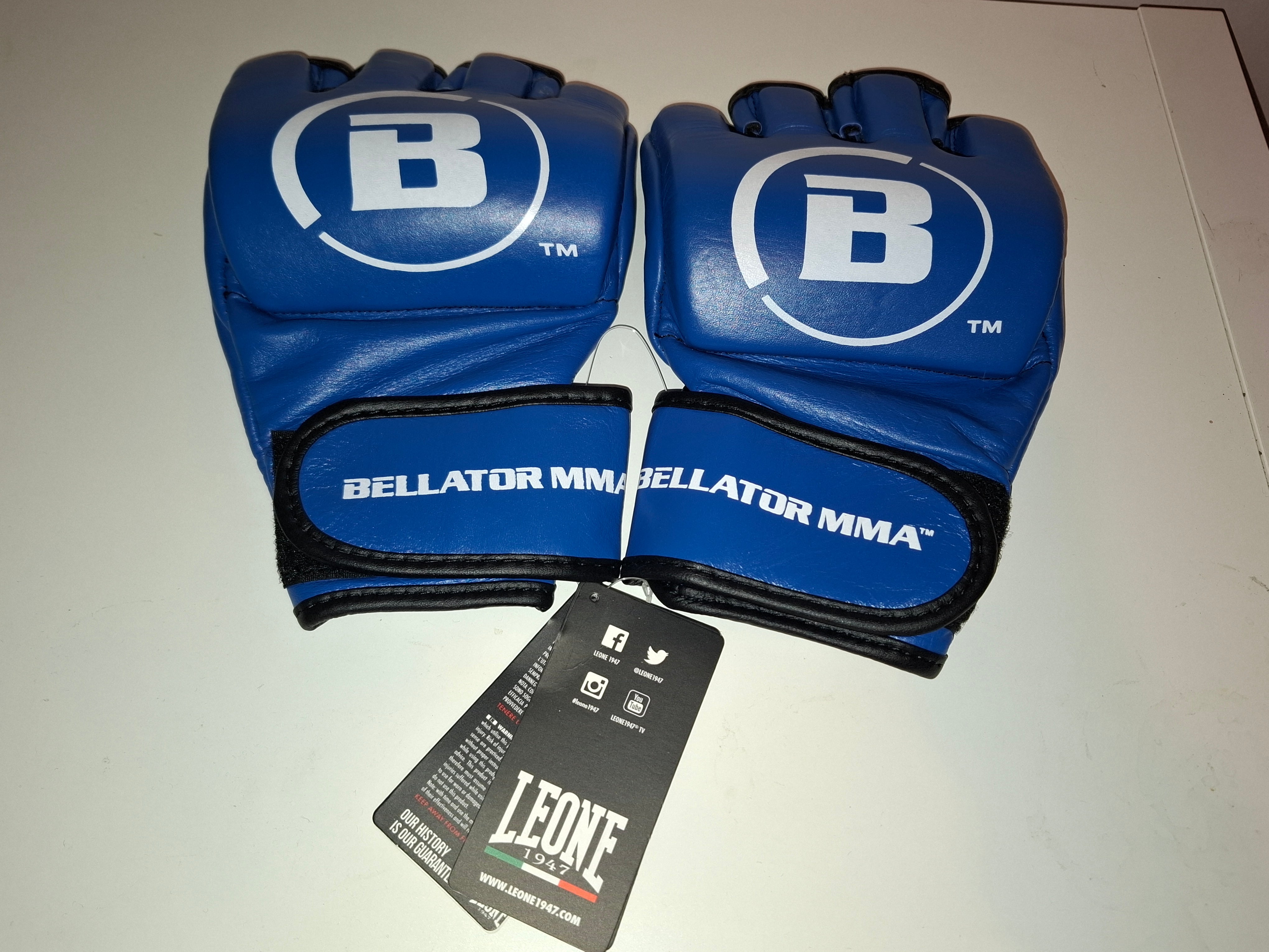 Bellator Official MMA Gloves - V3.5 - Blue - Size XL - Leone