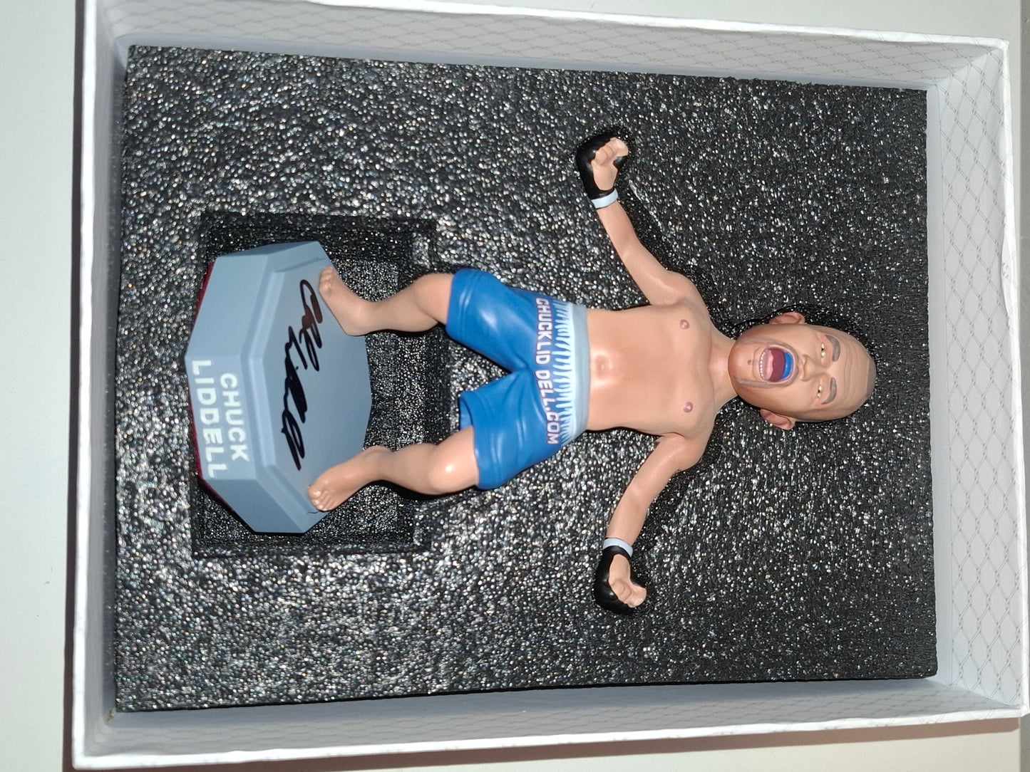 Chuck "The Iceman" Liddell - Limited Edition - Hand Painted Boxed Bobblehead (NEW) [AUTOGRAPHED]