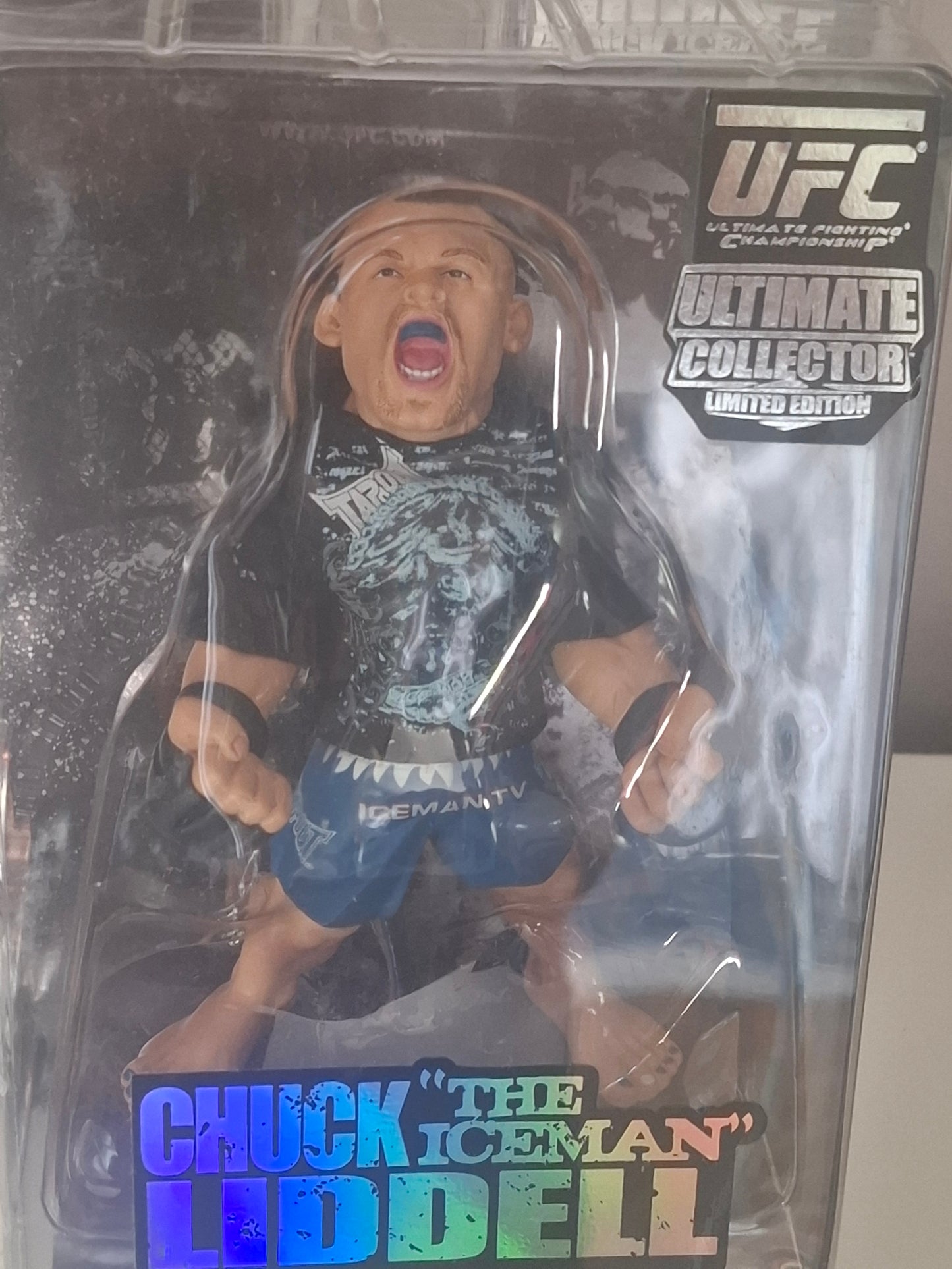 Chuck "The Iceman" Liddell - Round 5 UFC Limited Edition /3000 Action Figure - Boxed