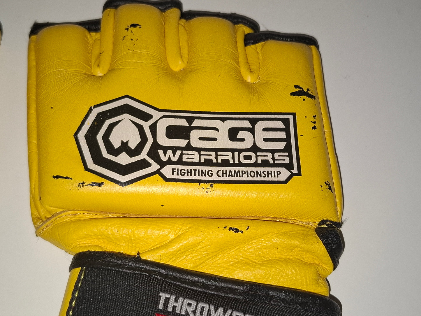 Cage Warriors Official MMA Gloves - V1 - Yellow - Size S - Ouano / Thowdown [SALE]