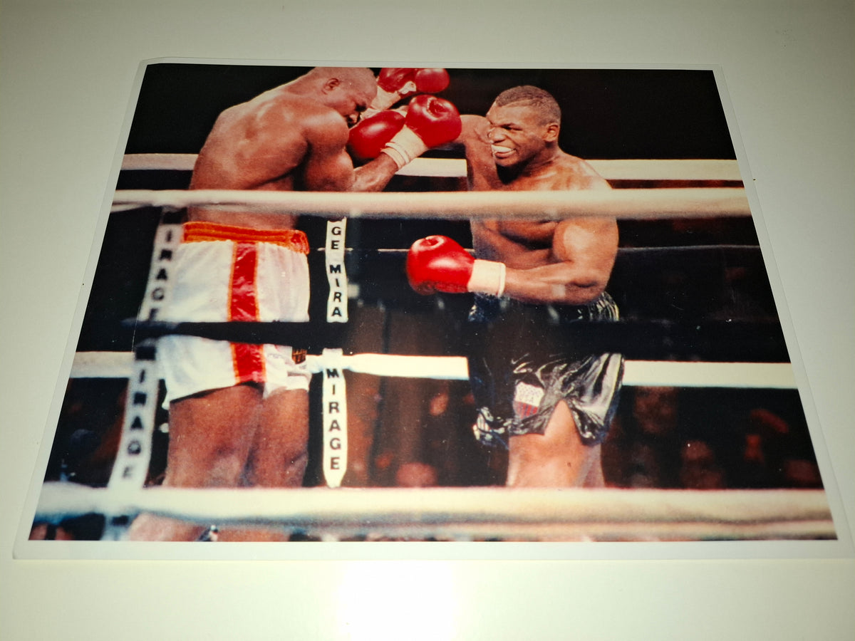 Mike Tyson Vs Razor Ruddock 2 - Official Boxing Event Press Kit / Media pack (1991)